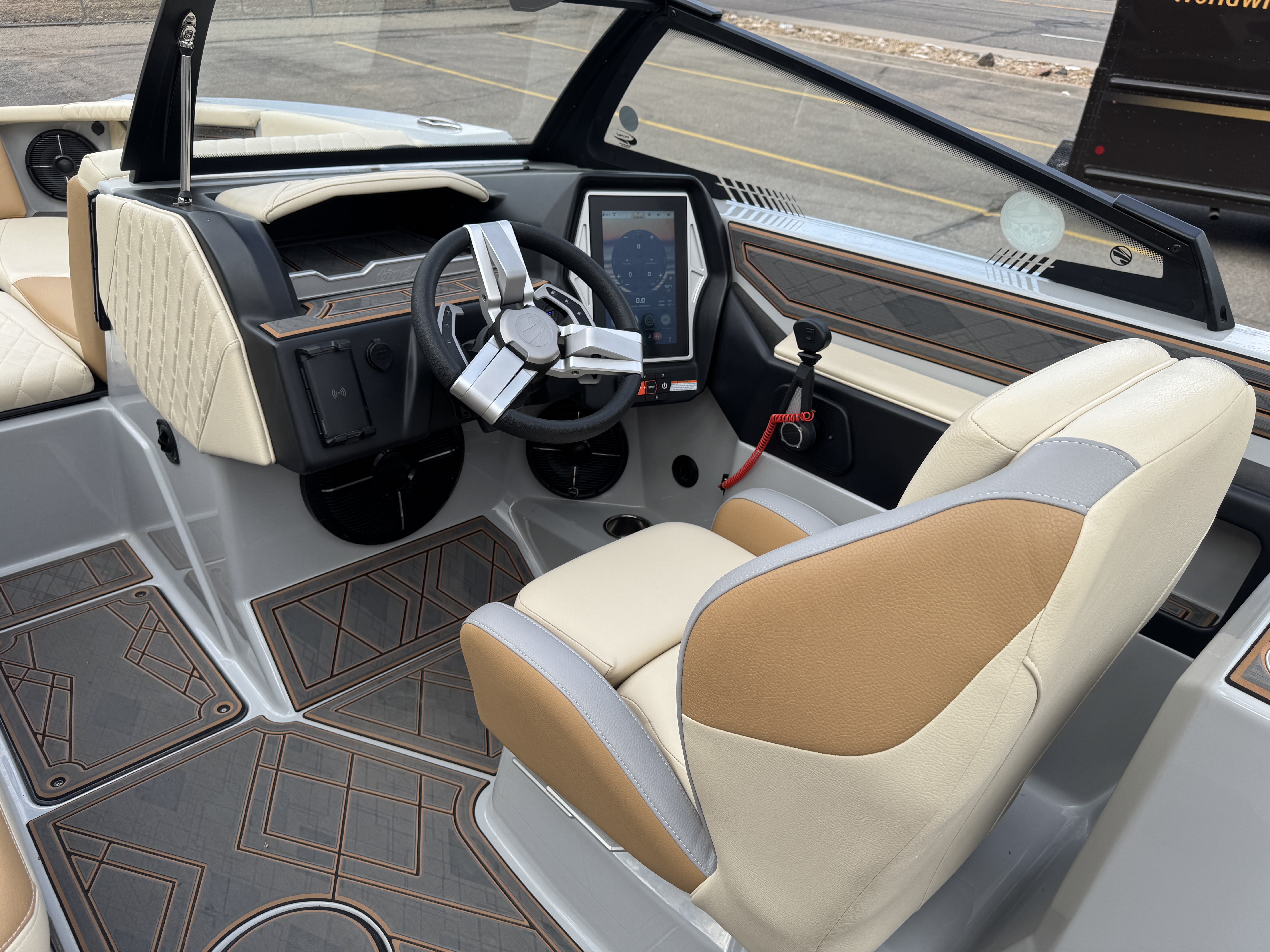 2022 Tige 24 RZX Icon